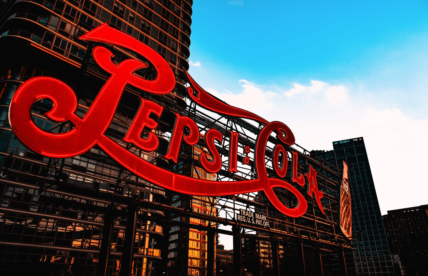 Distinctive Attributes of Custom Neon Signs NYC