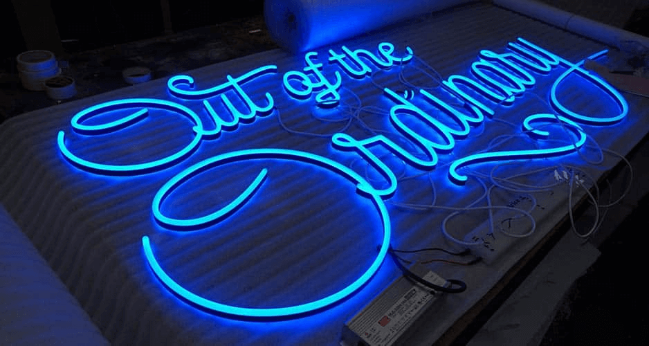 Is a Glass Neon Sign or an LED Sign More Portable?