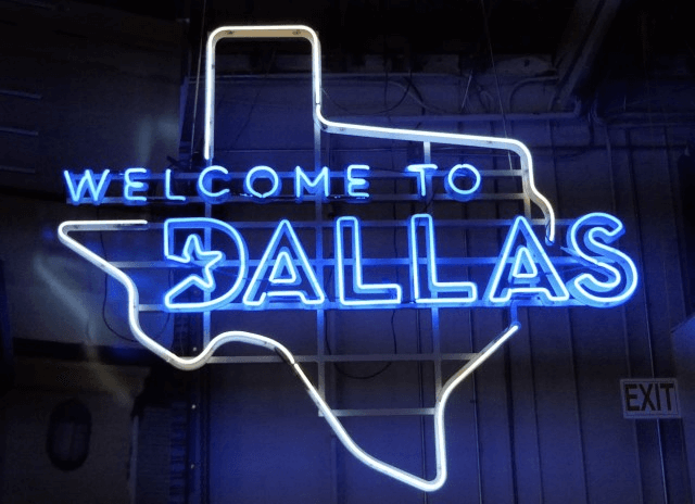 Choosing the Right Artisan for Custom Neon Signs Dallas