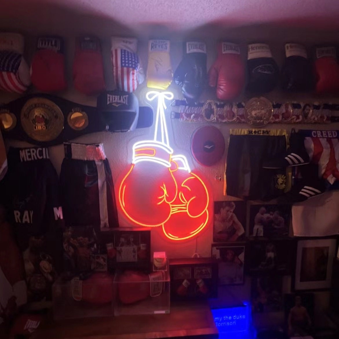 Boxing Gloves Neon Sign, Boxing Neon Sign, Boxing Gloves Sign, Boxers Gift, Sport Room Bedroom Wall Decor