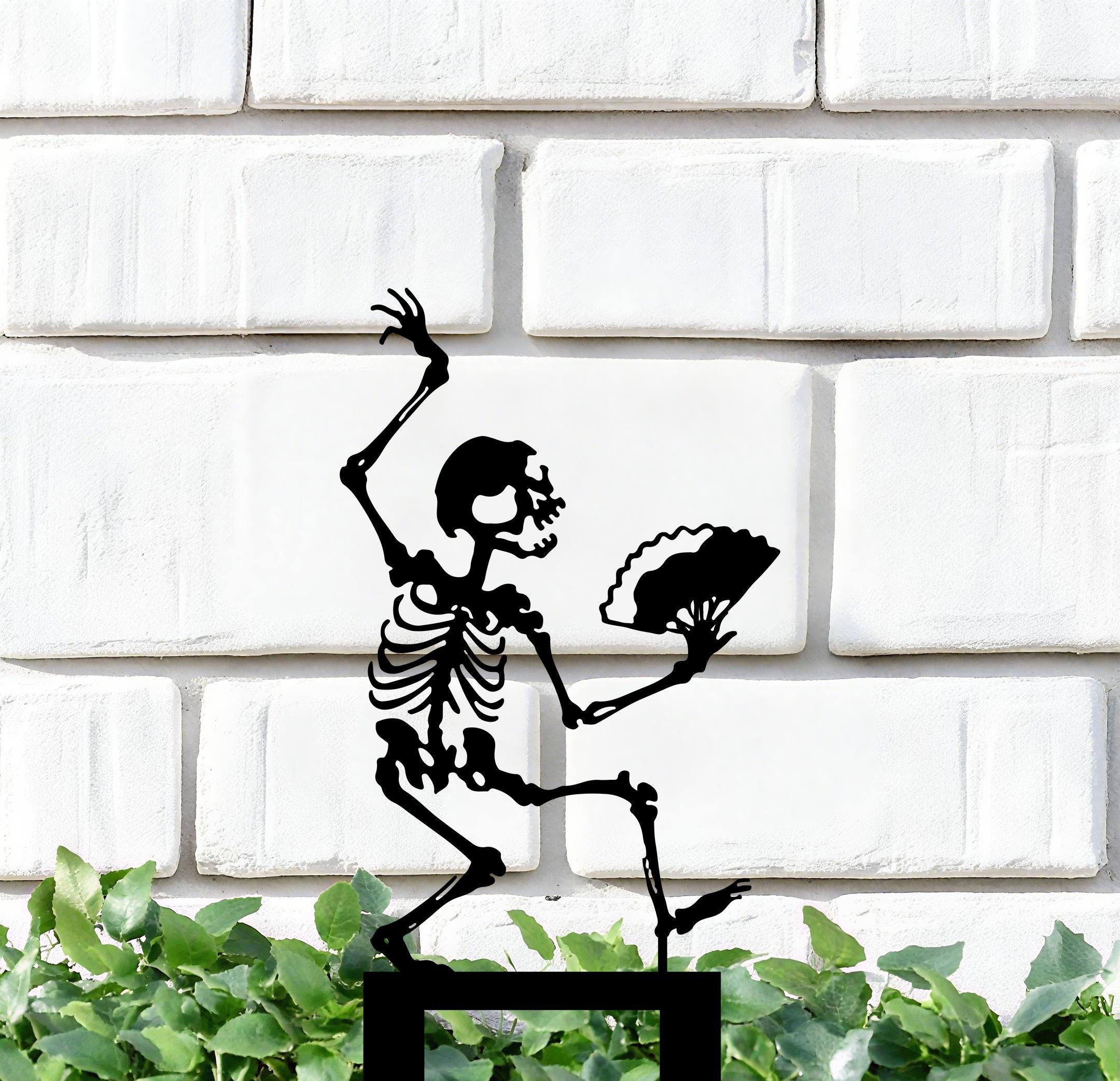 Skeleton Halloween Garden Sign, Halloween Outdoor Skeleton Decor, Funny Halloween Yard Art, Halloween Yard Stakes,Halloween Metal lawn Sign