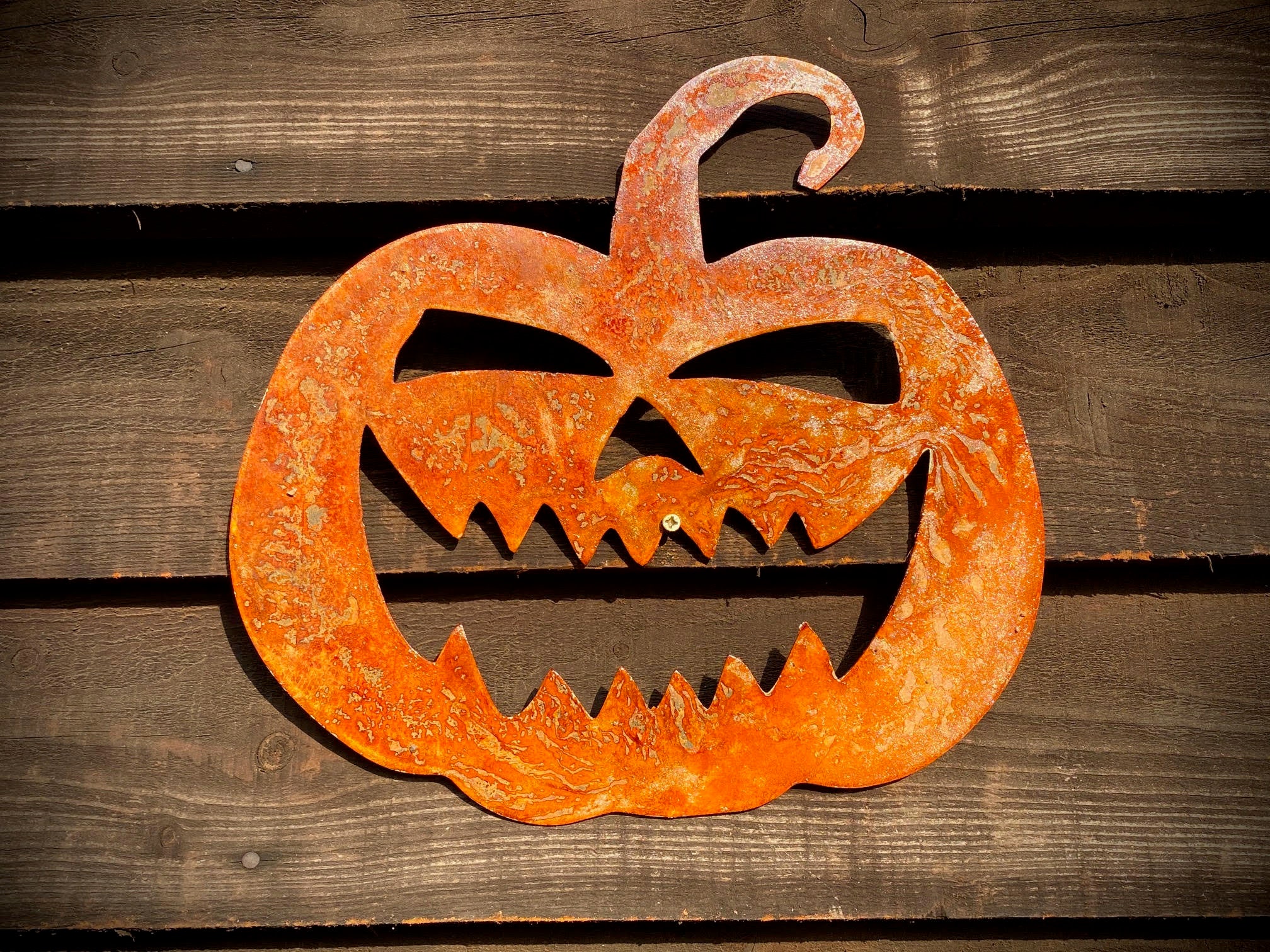 Exterior Rustic Pumpkin Sign Halloween Trick or Treat Present Garden Wall House Art Shed Sign Hanging Metal Rustic Art Gift