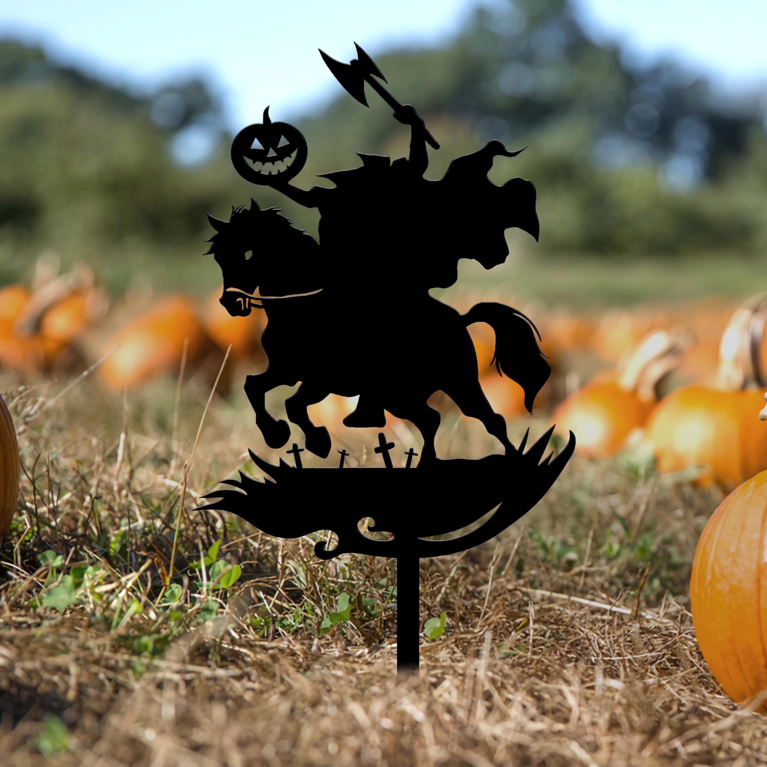 Headless Horseman Metal Yard Stake, Halloween Garden Stake, Halloween Garden Art, Spooky Decor, Outdoor Halloween Decor, Halloween Gifts